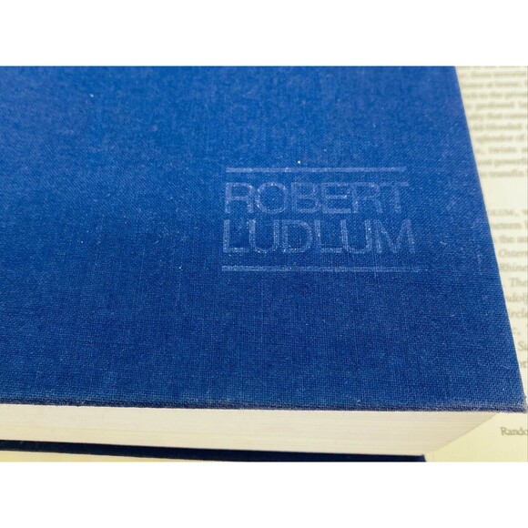 Robert Ludlum The Icarus Agenda  First Edition  1988  Hardcover w/Dust Jacket - Picture 10 of 11